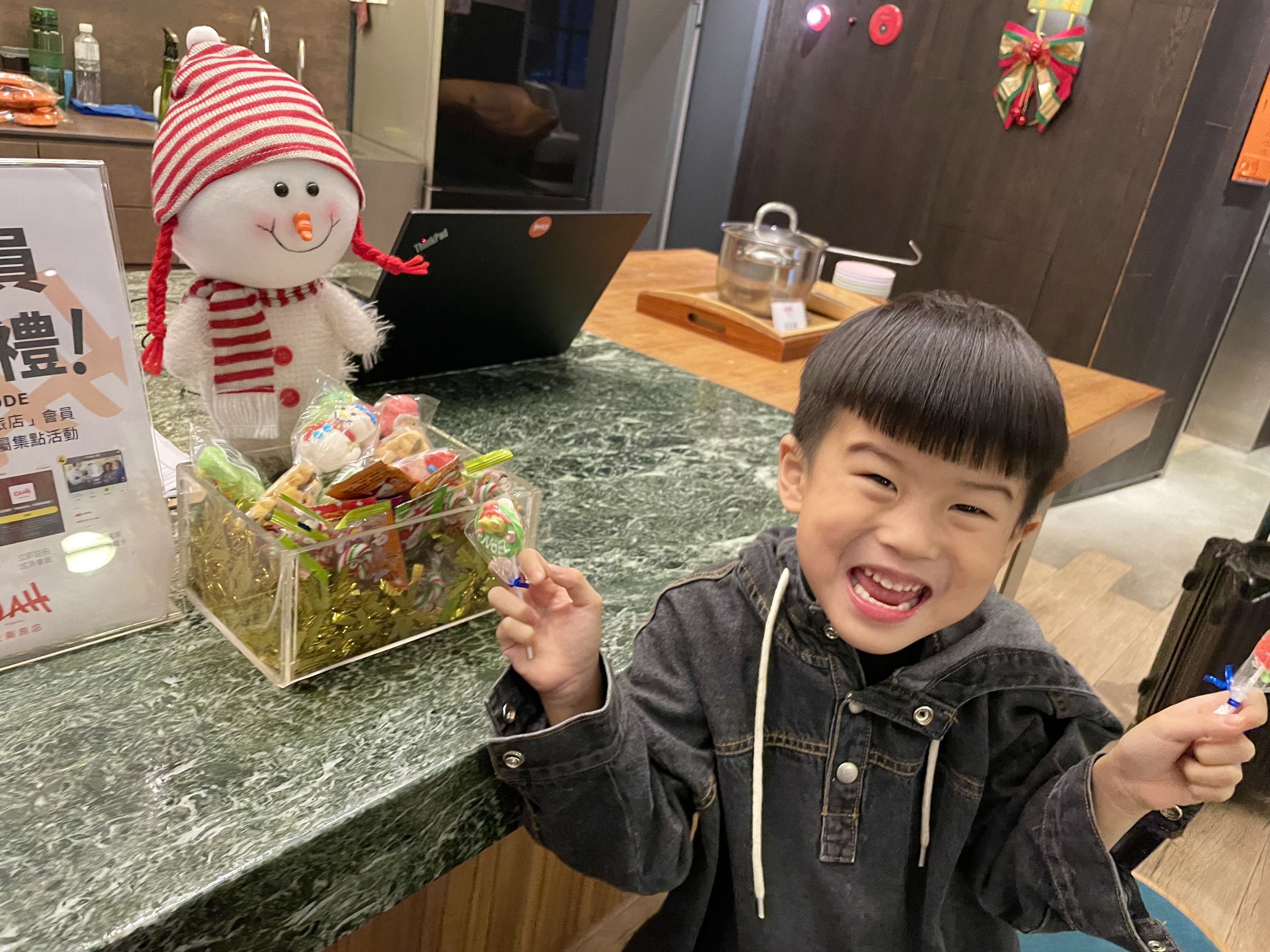 花蓮【悅樂旅店】3折起★再送樂園門票！