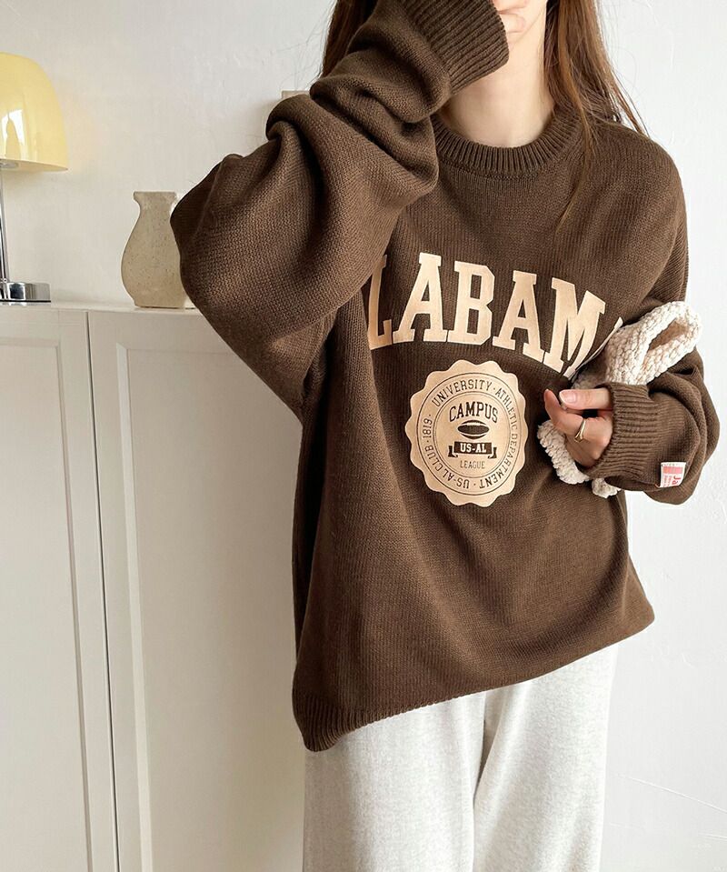 日本 Classical Elf - 圓領印花針織大學T-淺米杏