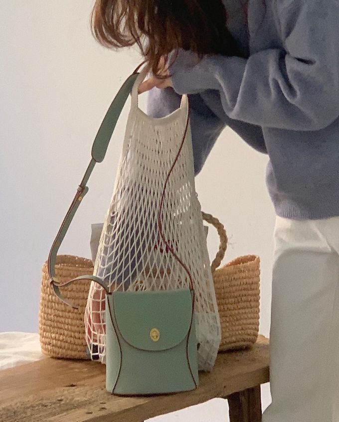 韓國lemego - 牛皮復古金釦側背包(Sand)-薄荷綠