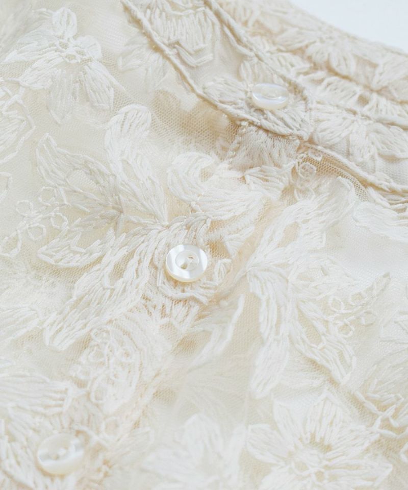 日本 zootie - 優雅花朵蕾絲薄外套/罩衫-米杏