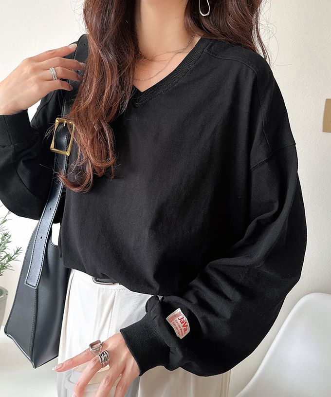 日本 Classical Elf - Java 簡約顯瘦V領長袖上衣-黑