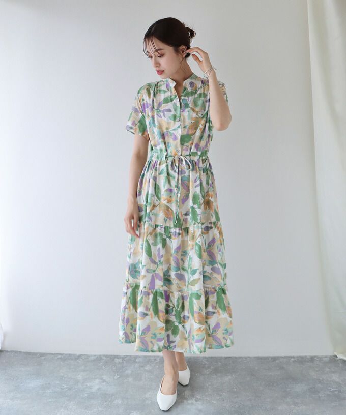 日本 BLUE EAST - 氣質小V領排釦短袖洋裝-素色-綠 (M(Free))