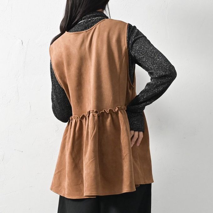 日本 ELENCARE DUE - 麂皮V領層次感傘擺拉鏈背心-酒紅