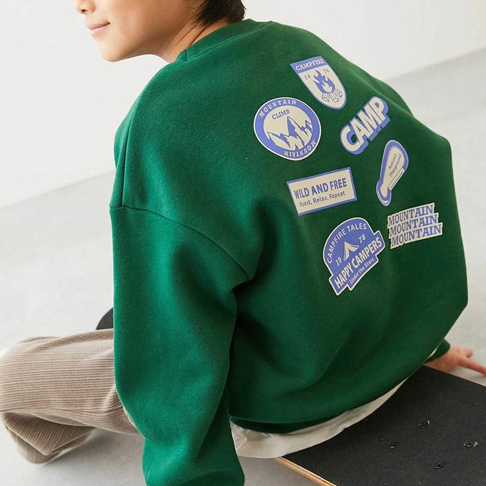 熱銷定番 裏起毛落肩大學長袖上衣-徽章-濃綠