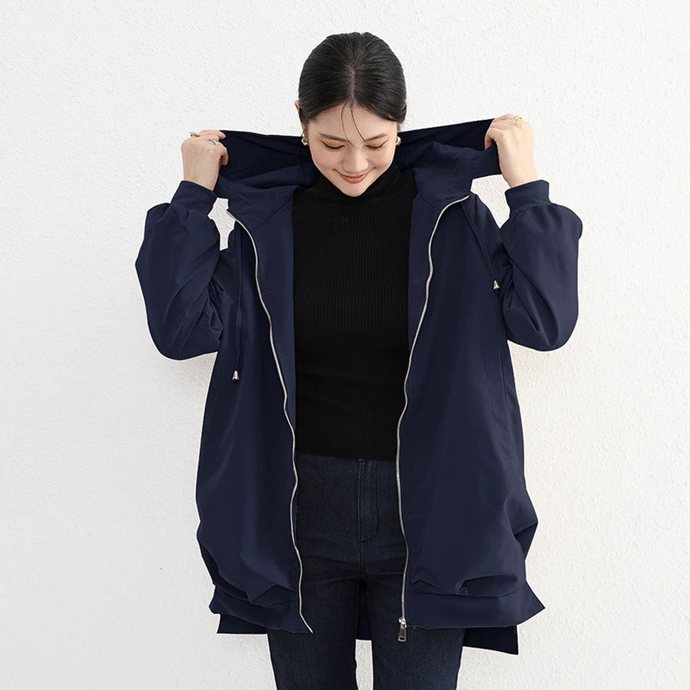 3D修身剪裁側開衩連帽風衣外套-藏青