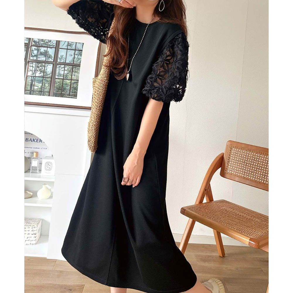 夢幻薄紗緹花泡泡袖洋裝-黑