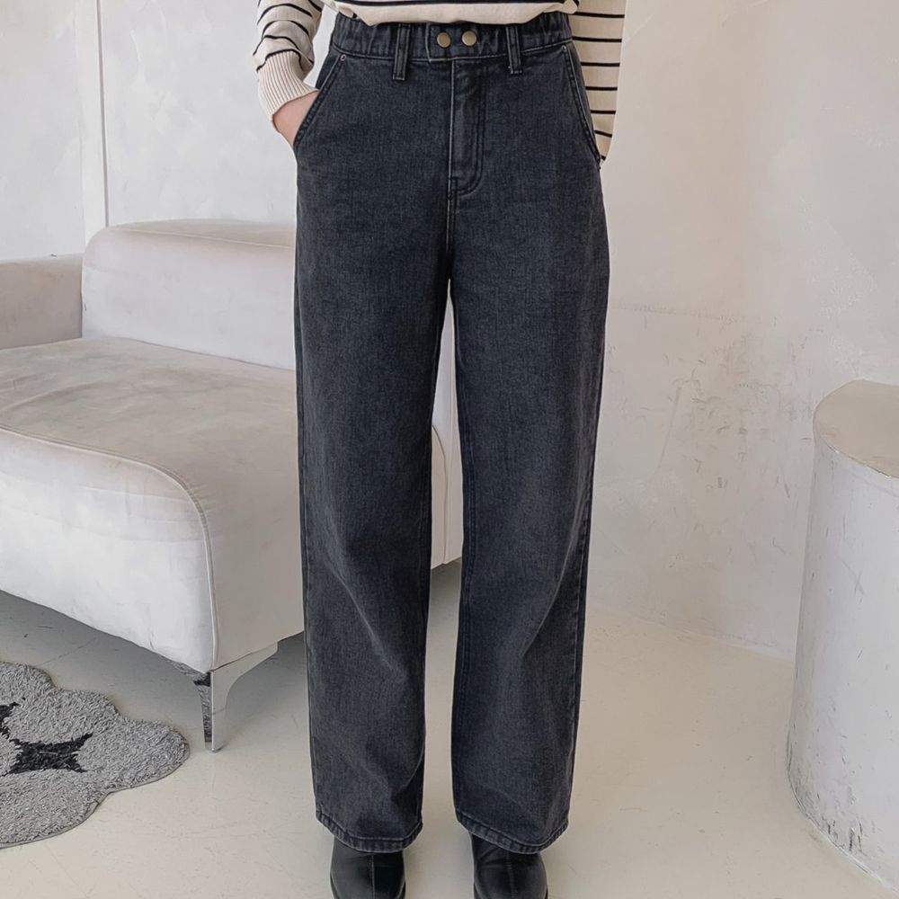 EDITION (內磨毛)彈性腰造型雙釦長腿直筒褲-黑