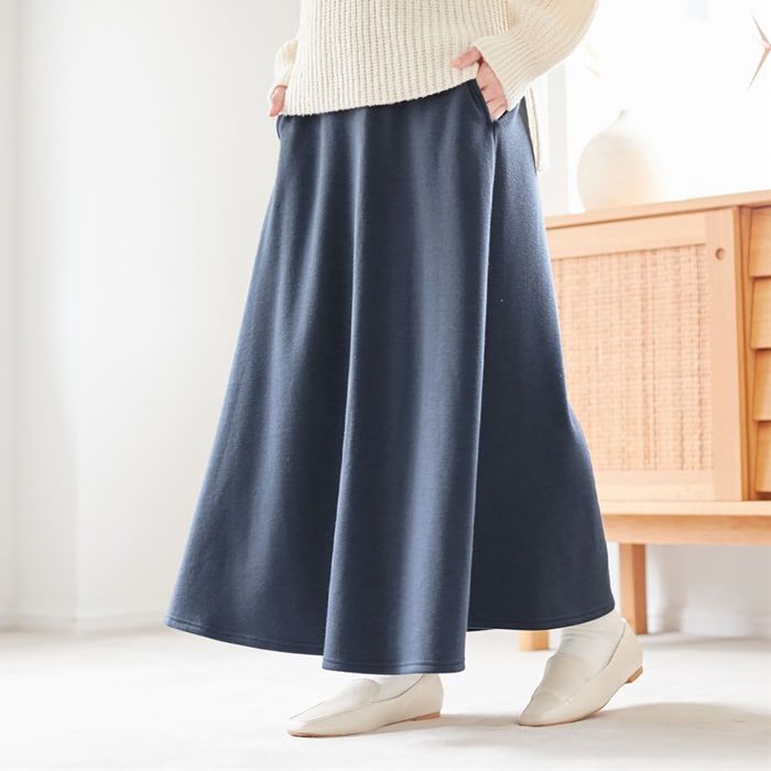 日本 BELLUNA - 蓄熱保暖百搭長裙-深藍