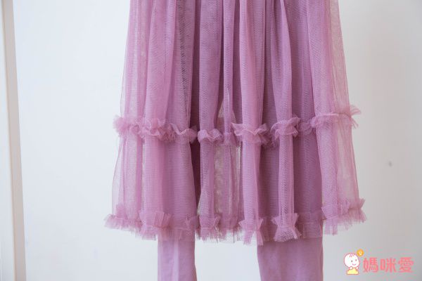 女寶最愛穿著第一名！Little moni 甜美紗裙、內搭褲