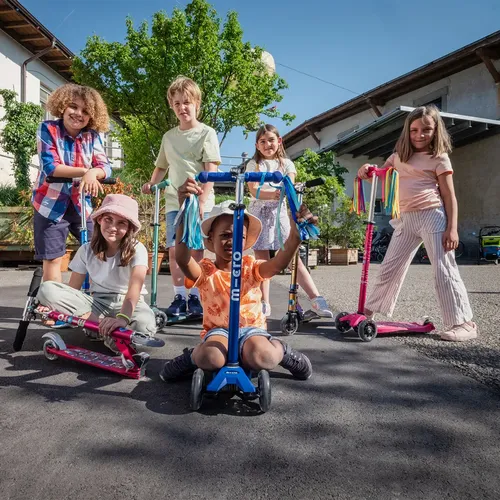 【瑞士 Micro】兒童戶外滑板車/行李箱