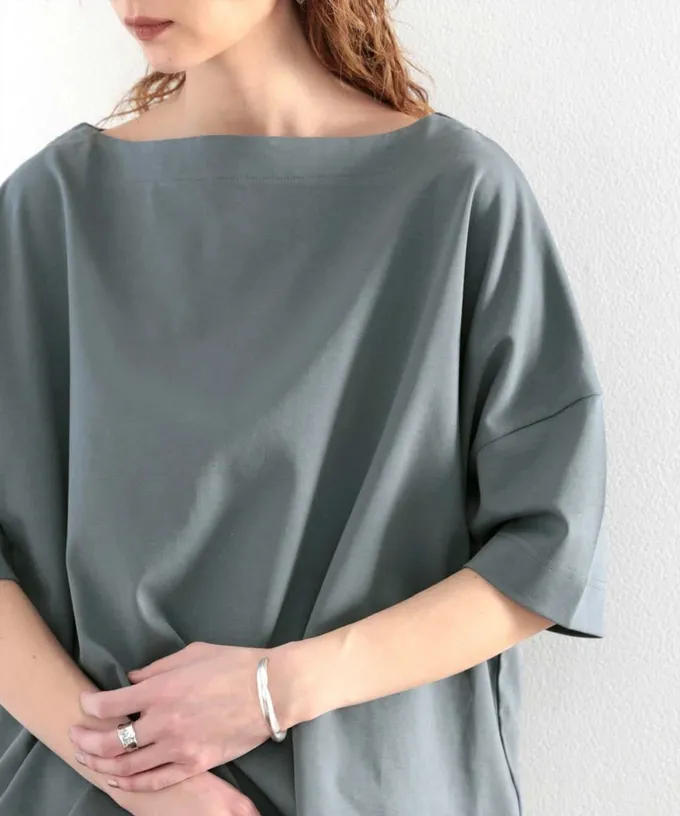 日本 Classical Elf - 船領顯瘦落肩五分袖上衣-白