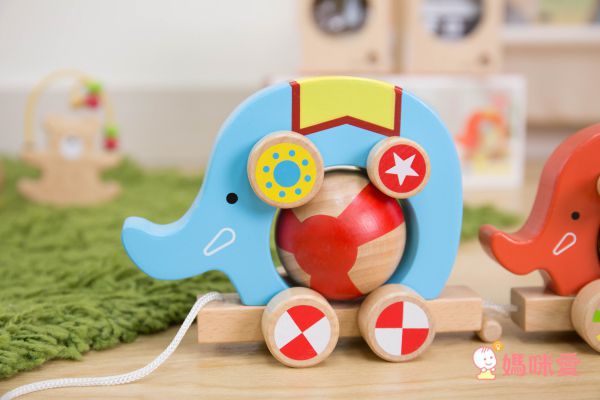 最適合寶寶的第一本書【日本 Ed.Inter 布書】