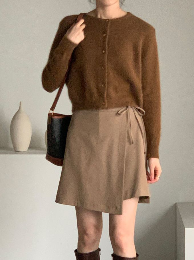 韓國女裝連線 - 愛心金釦混羊毛針織衫/外套-黑 (FREE)