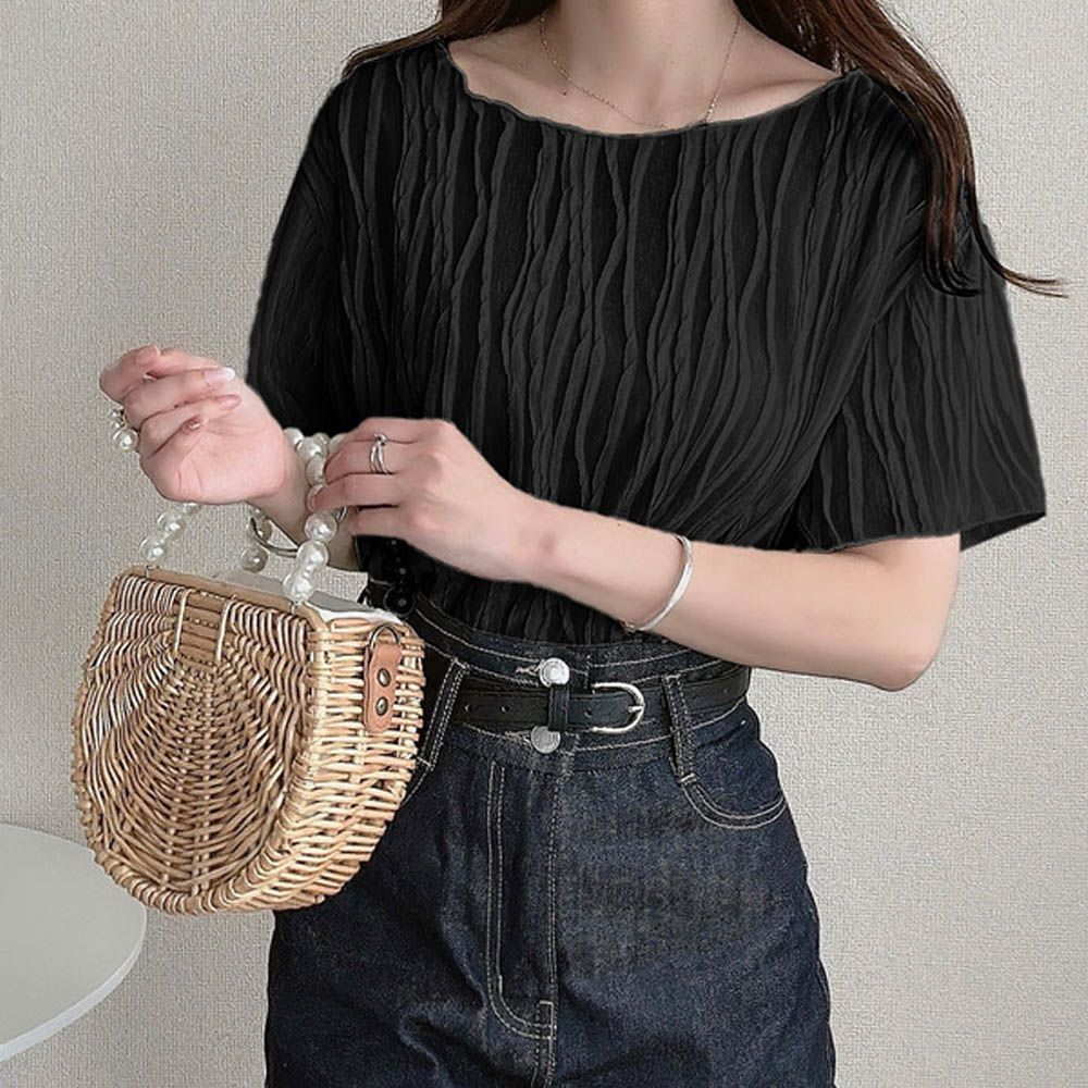 波浪紋理微透膚五分袖上衣-黑 (F)