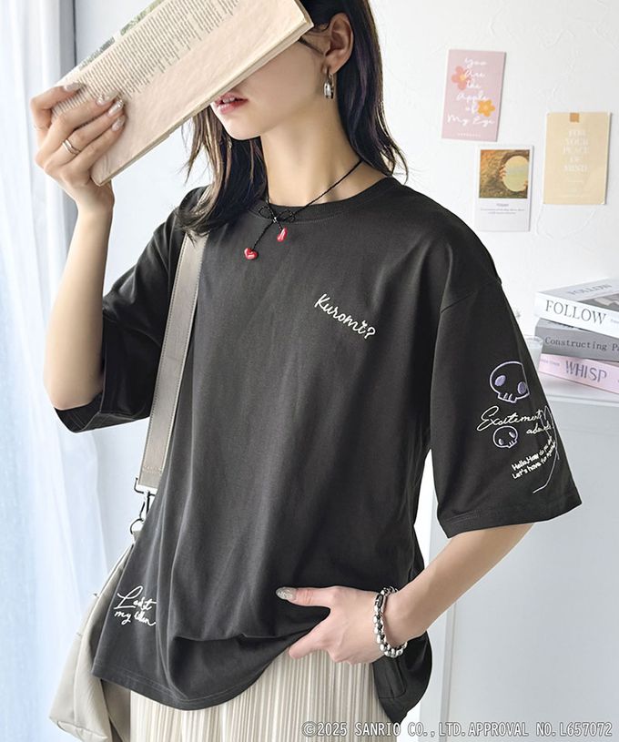 日本 Classical Elf - 三麗鷗聯名刺繡印花短袖T恤-燕麥