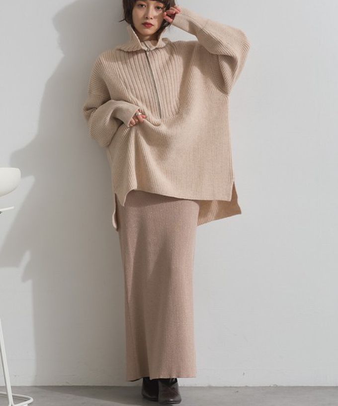 日本 ELENCARE DUE - 優雅線條感半拉鍊長版針織高領上衣-莓紅