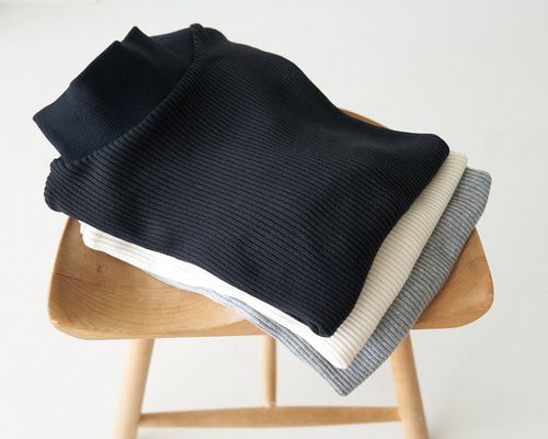 日本 ihuu - 時尚肩膀柔軟針織長袖上衣-象牙白