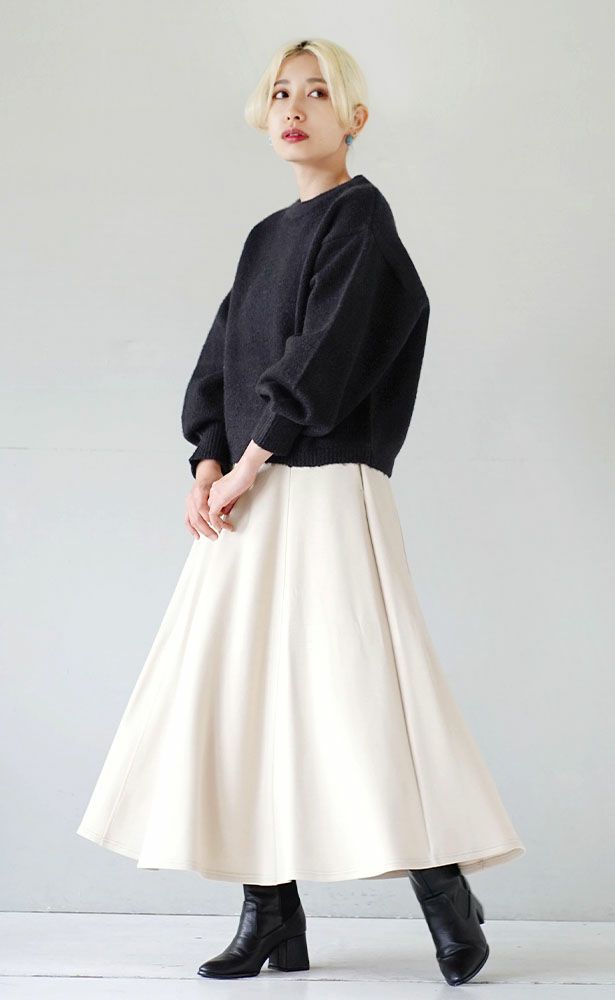 日本 zootie - 簡約柔軟澎澎袖短版毛衣-寶石藍