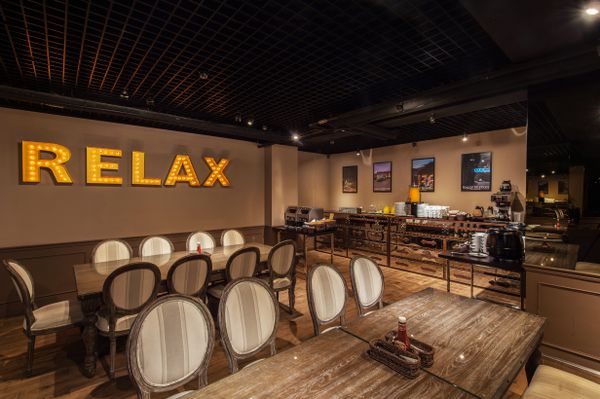 旅樂序精品旅館站前二館 ★ 緊鄰台北交通中心點