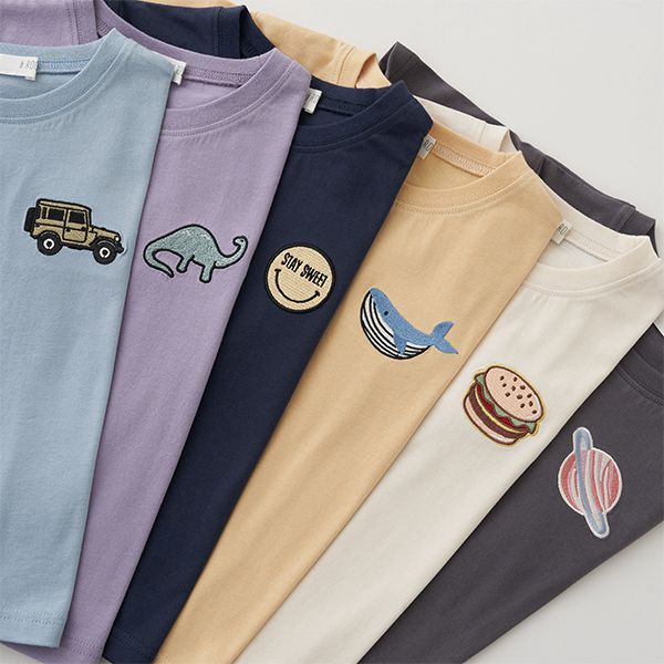 日本 b-ROOM - 胸前童趣印花短袖上衣-吉普車-水藍