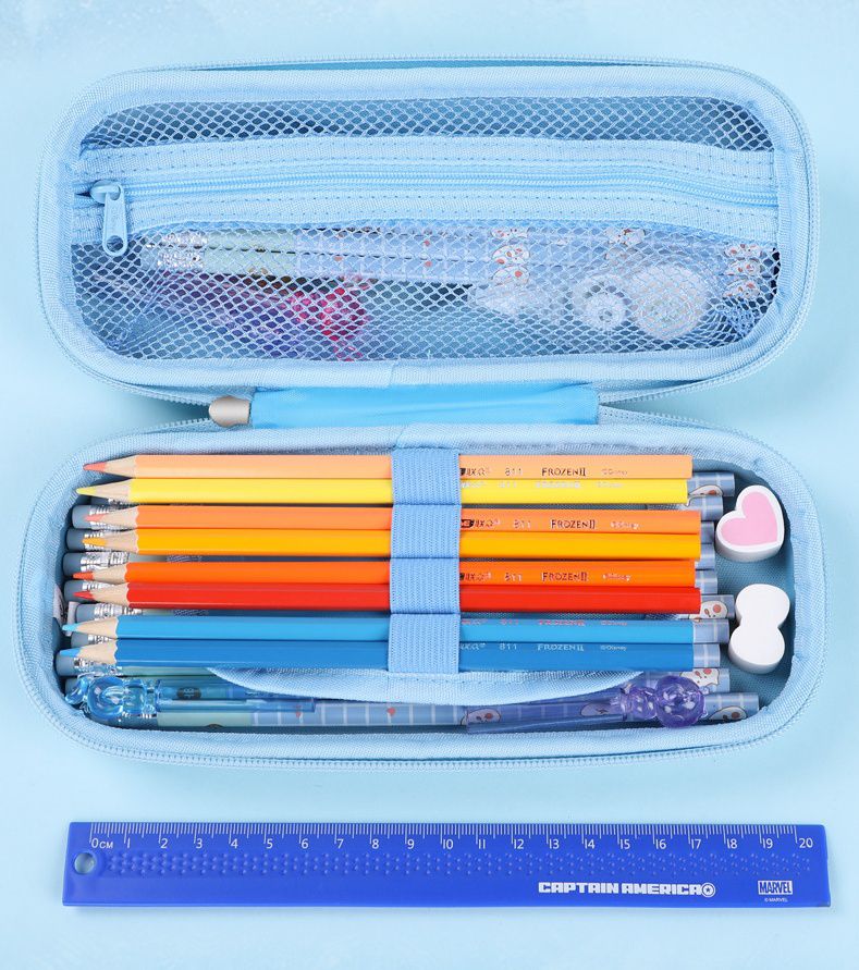 防水3D立體大容量鉛筆盒-卡通人物藍色冰雪