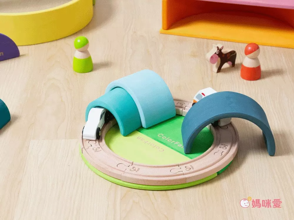 一組成就100種玩法【Color Fan】彩虹積木