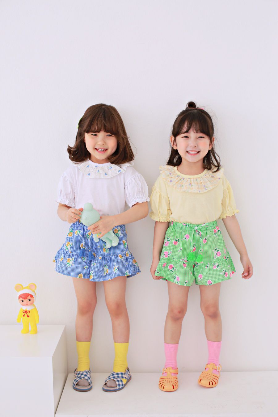 韓國 Dalla - 花花荷葉領上衣-白