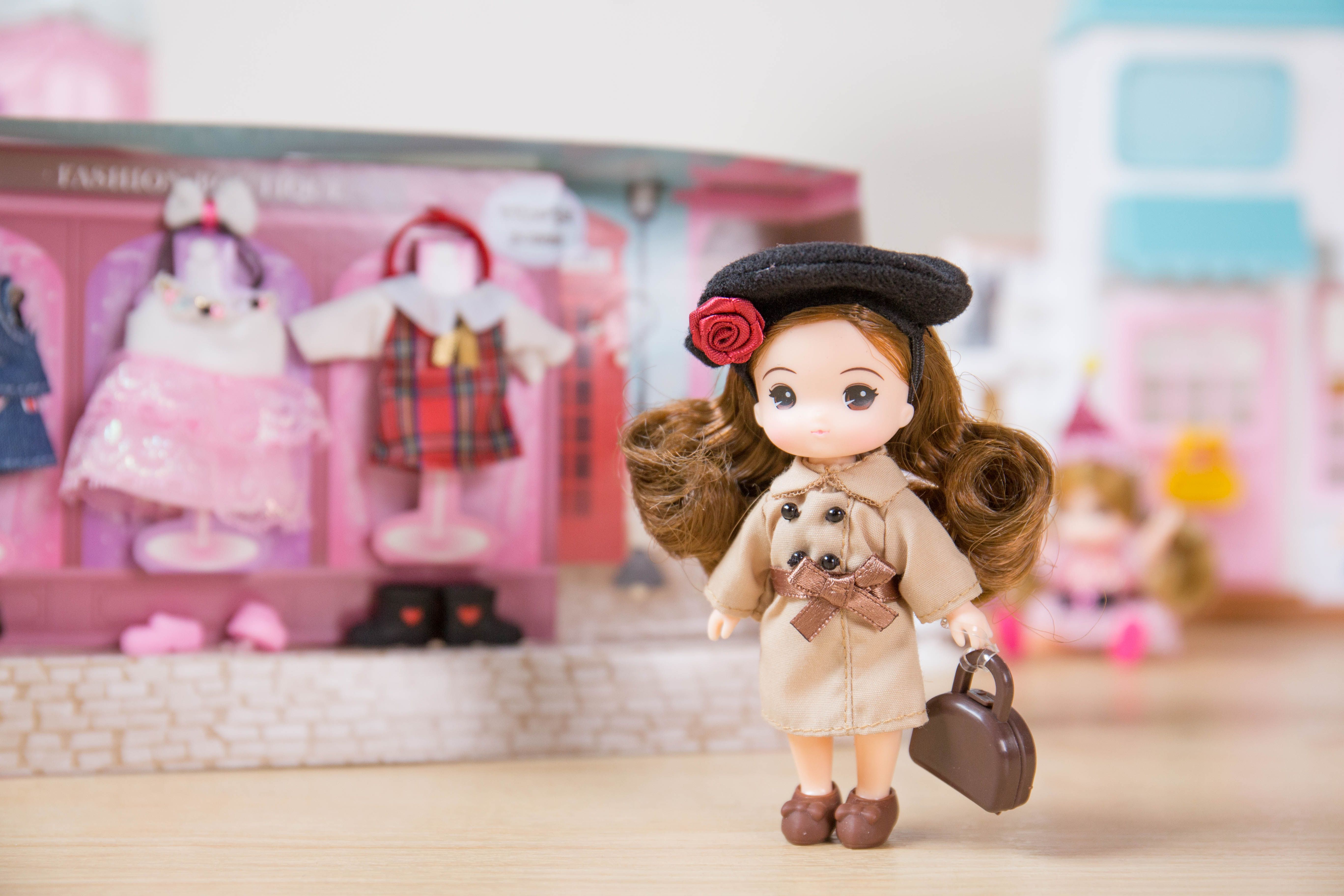 mimi world - 迷你MIMI倫敦服裝秀