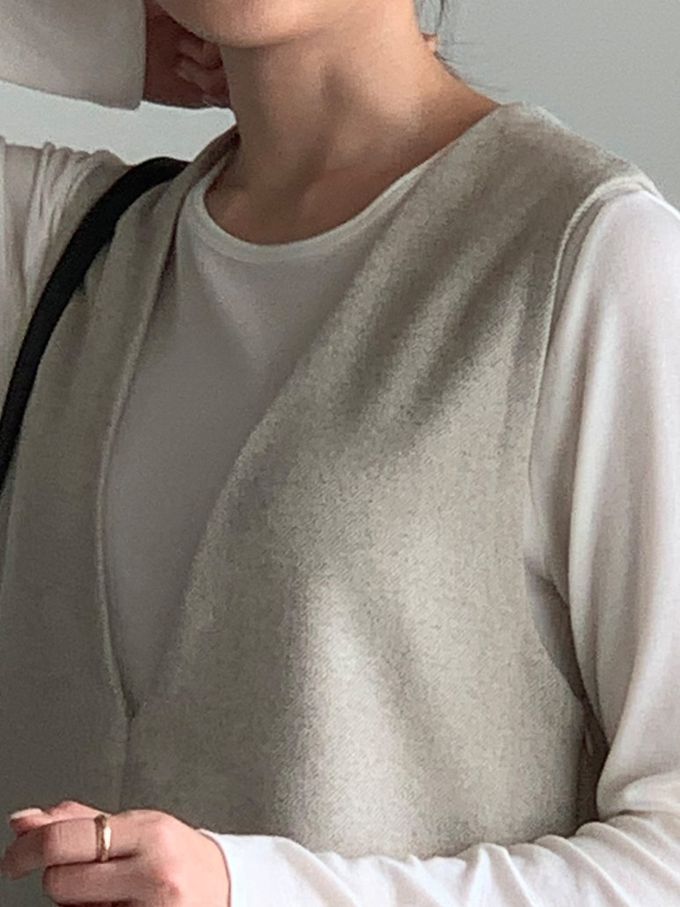 韓國女裝連線 - 簡約V字混羊毛側開連身洋裝-燕麥杏 (FREE)