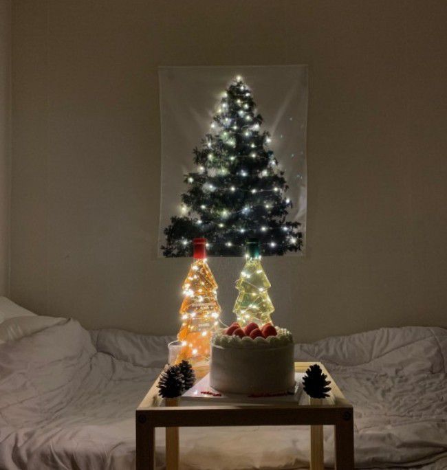 北歐手工聖誕樹掛布禮盒組贈5米50粒電池星光串燈/松樹掛布聖誕節必備/耶誕氛圍/裝置藝術/聖誕樹-芬蘭村 (小_50x70cm)