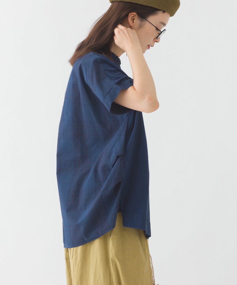 日本女裝代購 - 100%印度棉格紋拼接短袖上衣-深藍