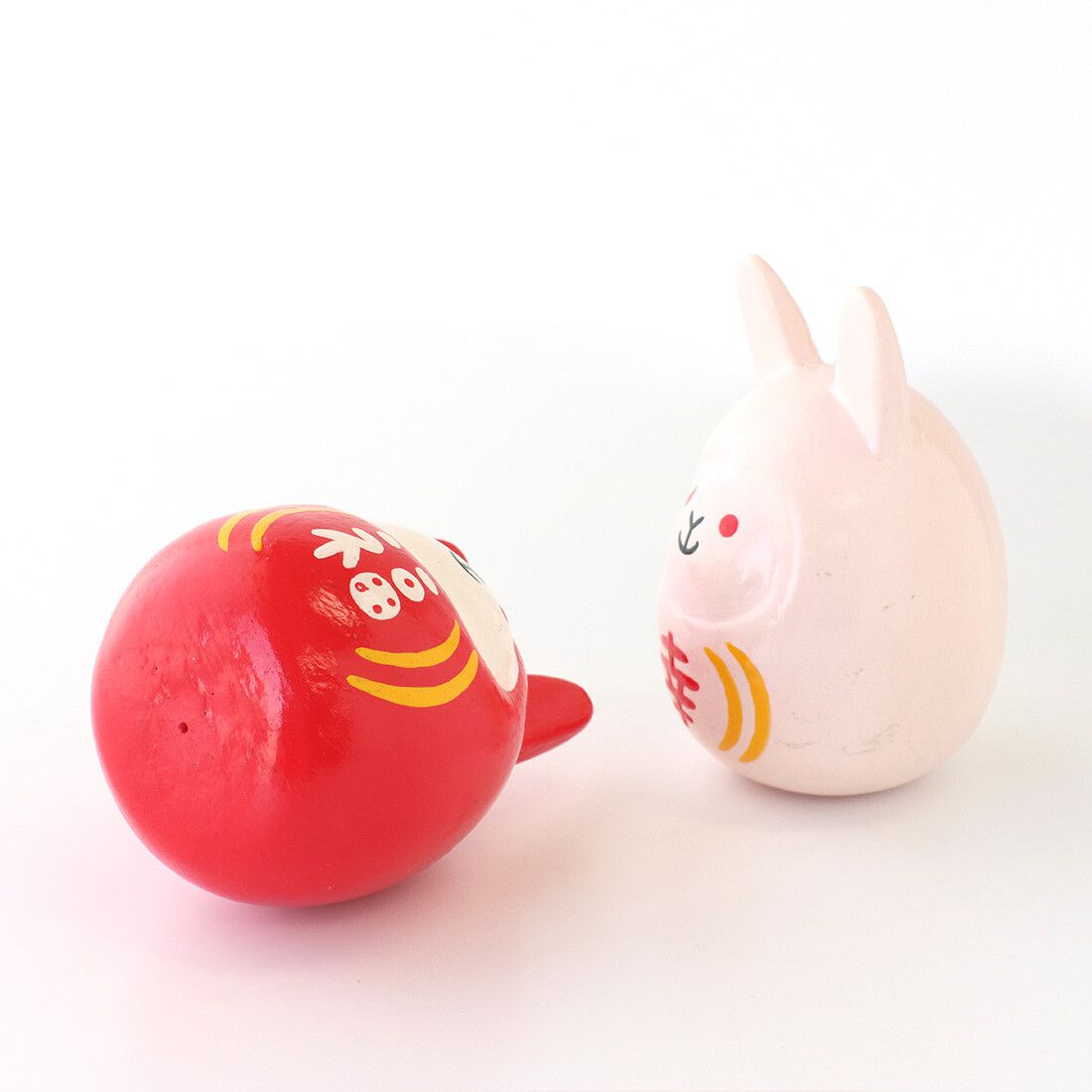 日本代購 - 木製兔兔不倒翁招福新年擺飾-1入組-白 (6×9cm)