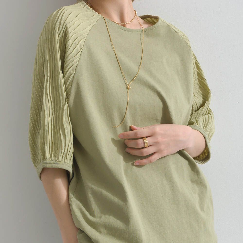 優雅立體感波浪五分袖上衣-淺軍綠