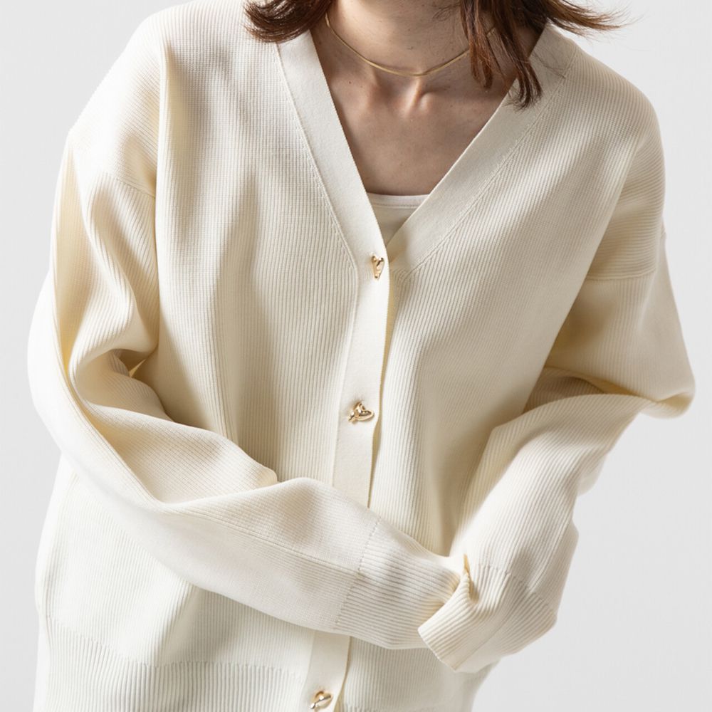 愛心金屬扣柔美羅紋開襟衫/外套-米白