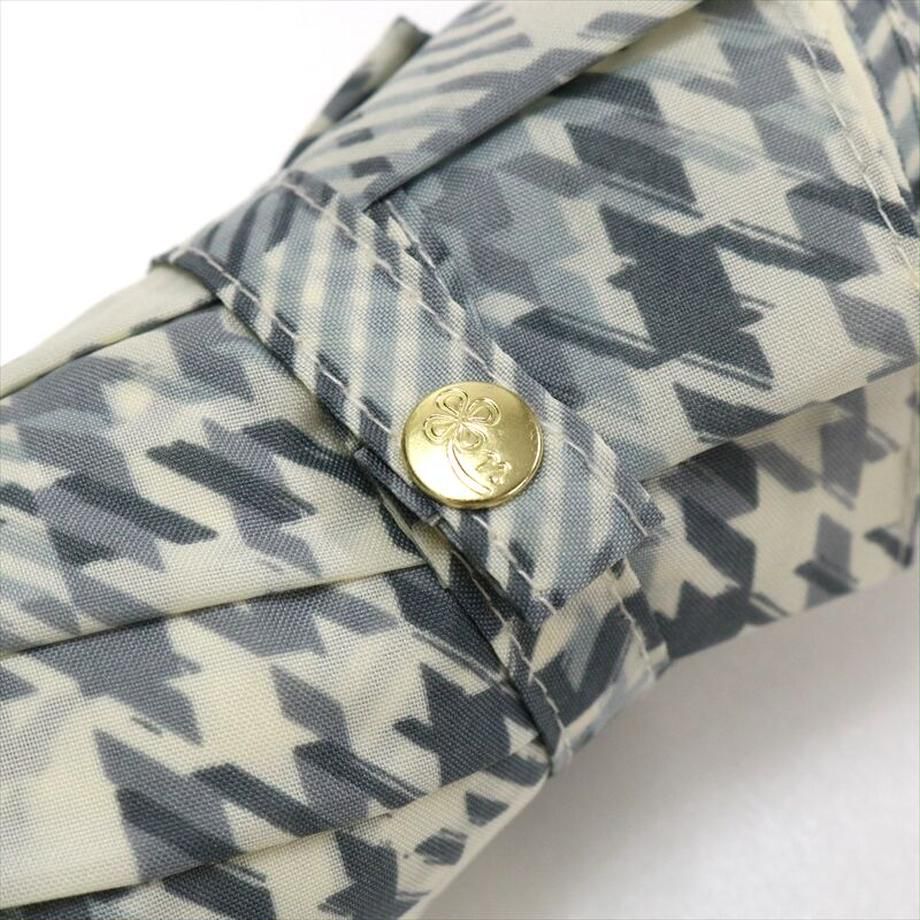 日本 nifty colors - 抗UV輕量 晴雨兩用J型手把折疊傘-格紋拼接-淺藍 (直徑90cm/171g)