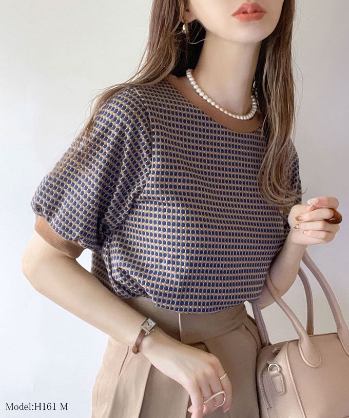 日本 Classical Elf - 緹花圓領彈性泡泡五分袖上衣-深藍