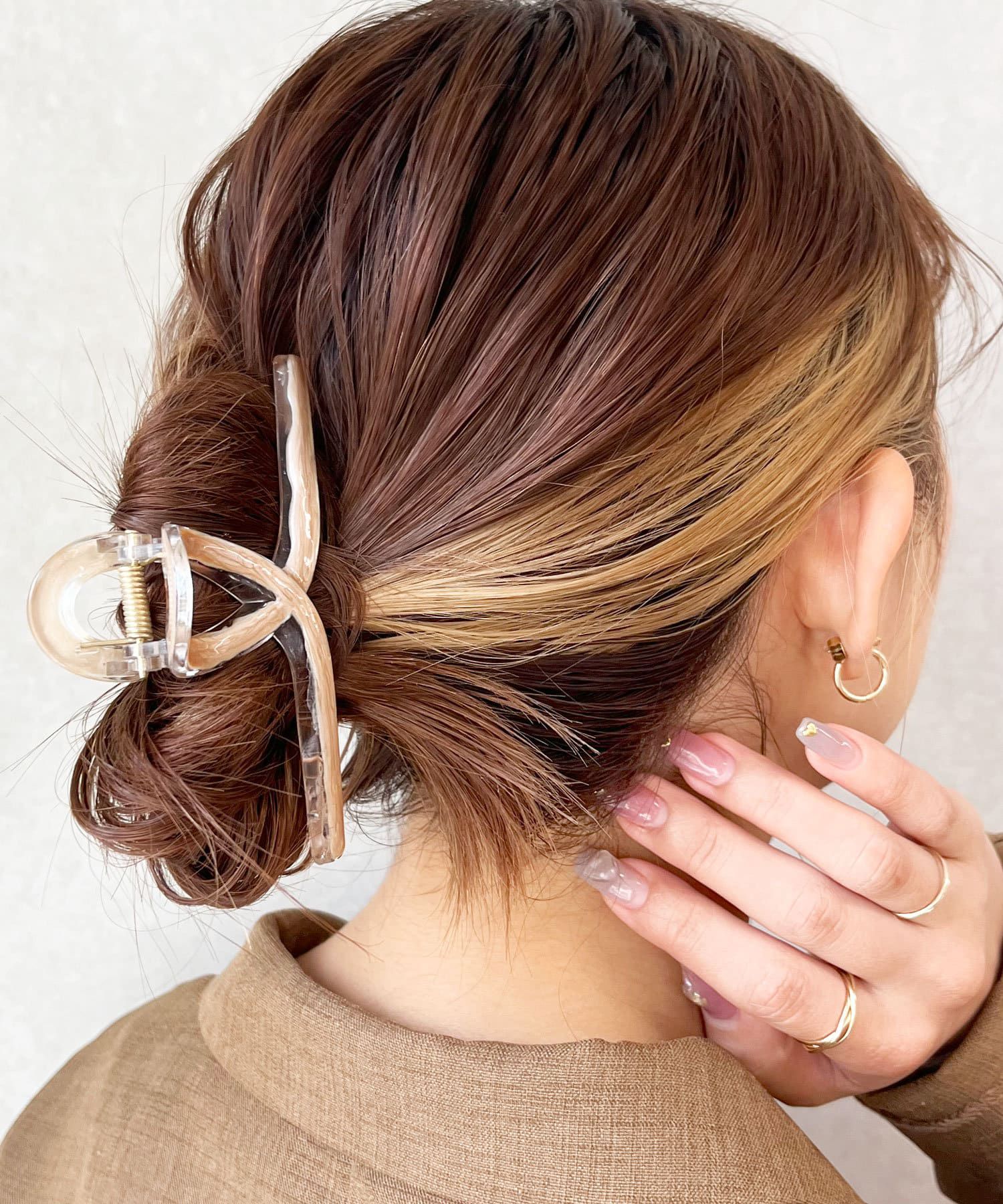 日本 Lattice - 透明軟糖壓克力抓夾/鯊魚夾-淺灰