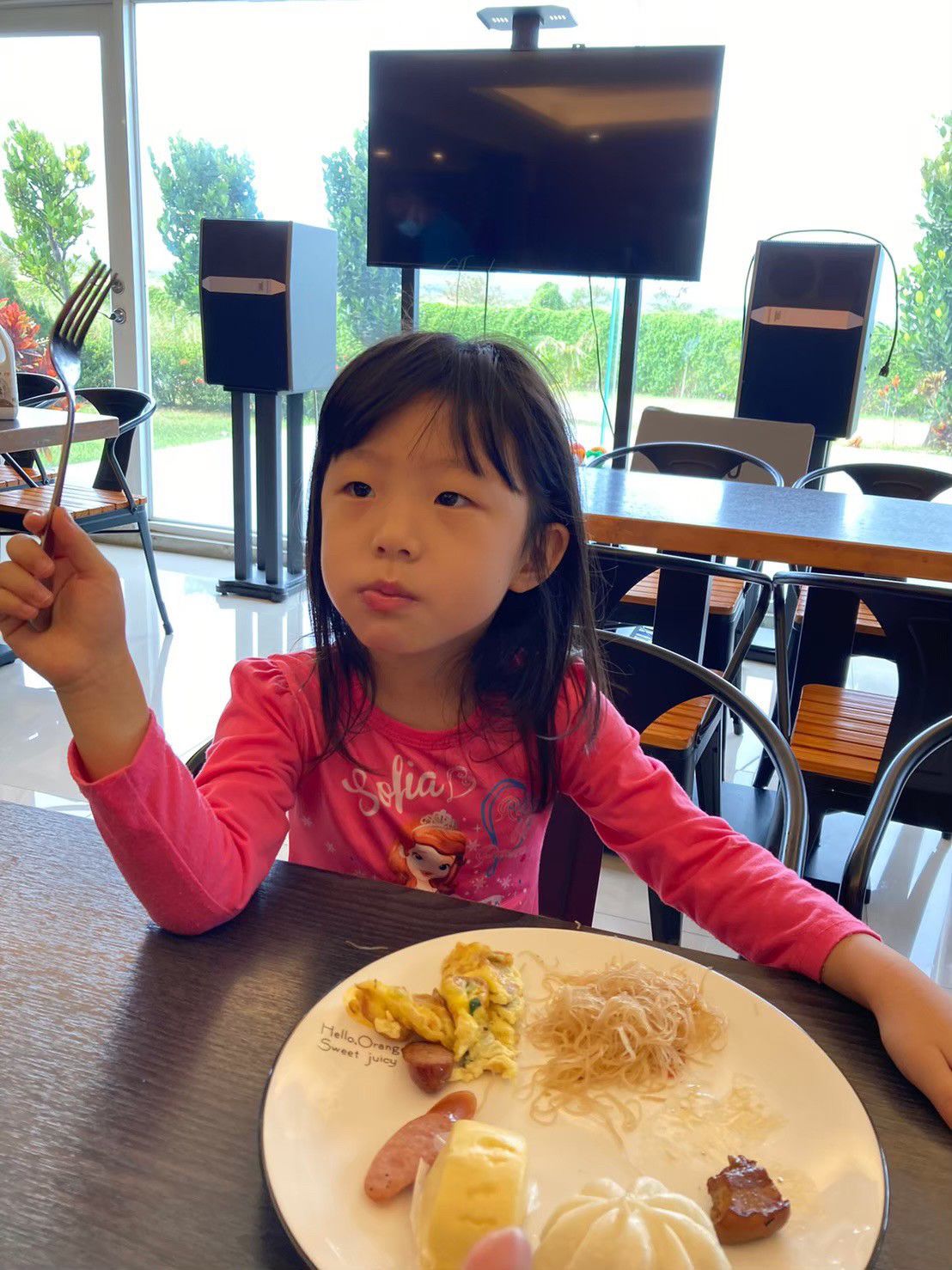 戀戀星辰湖畔莊園星光館 - 平日入住-花園家庭四人房含四客早餐住宿券-優惠效期至 2024/02/28