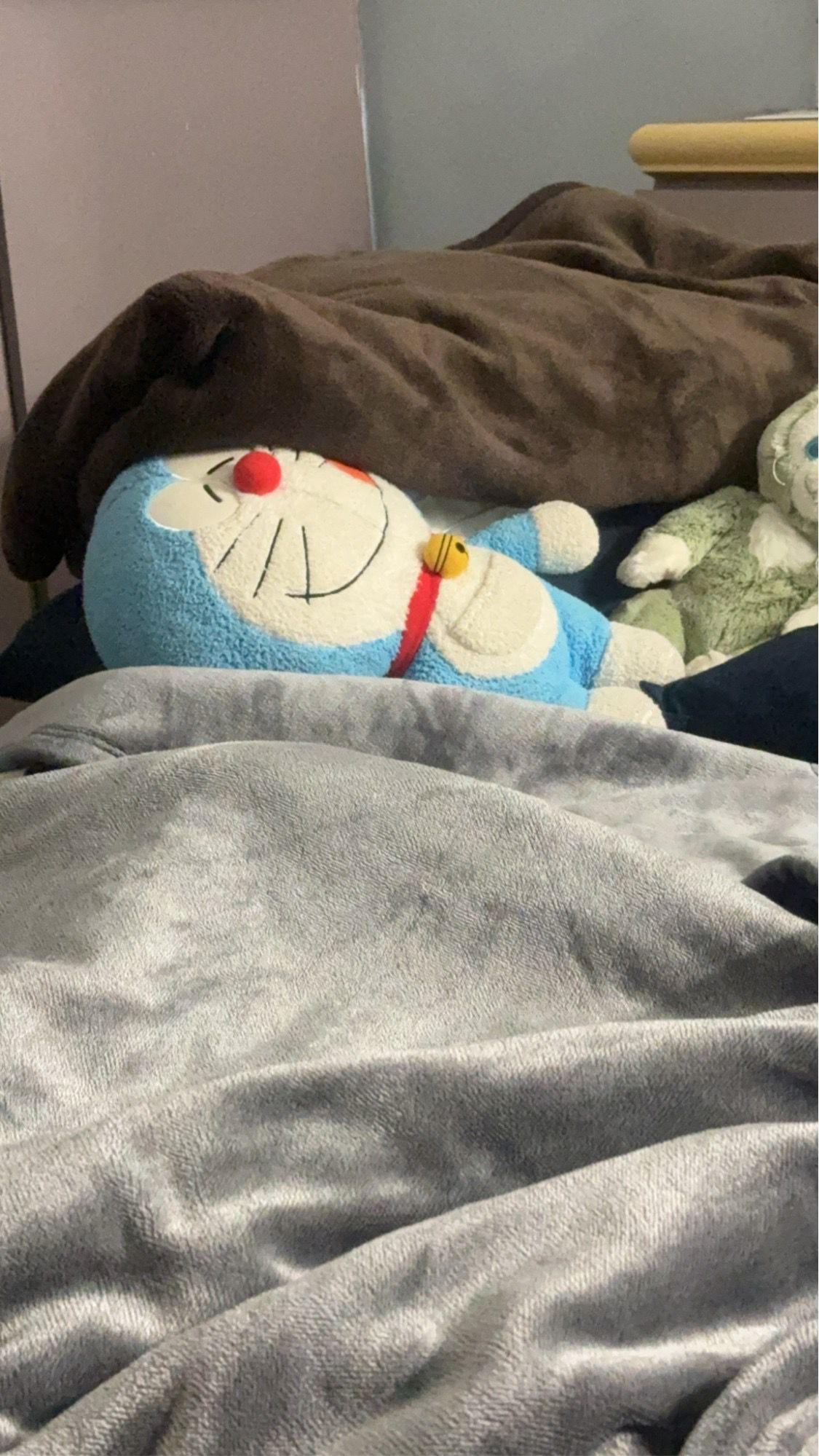 小孩半夜一直踢被子要怎麼辦?