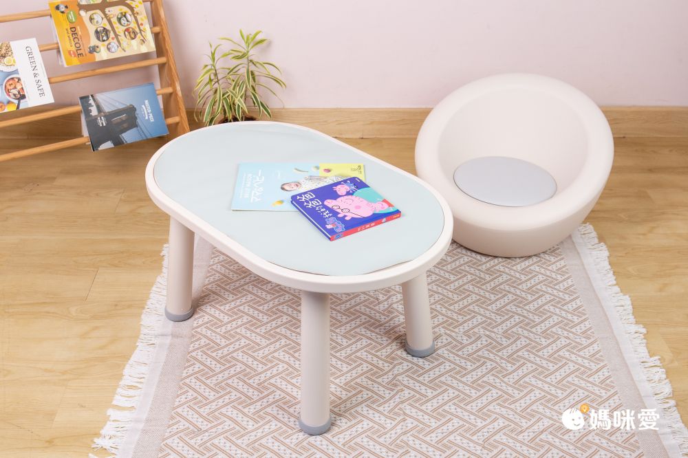 最美型兒童家具 ♥【iFam 小沙發 / 遊戲桌】培養蒙特梭利！