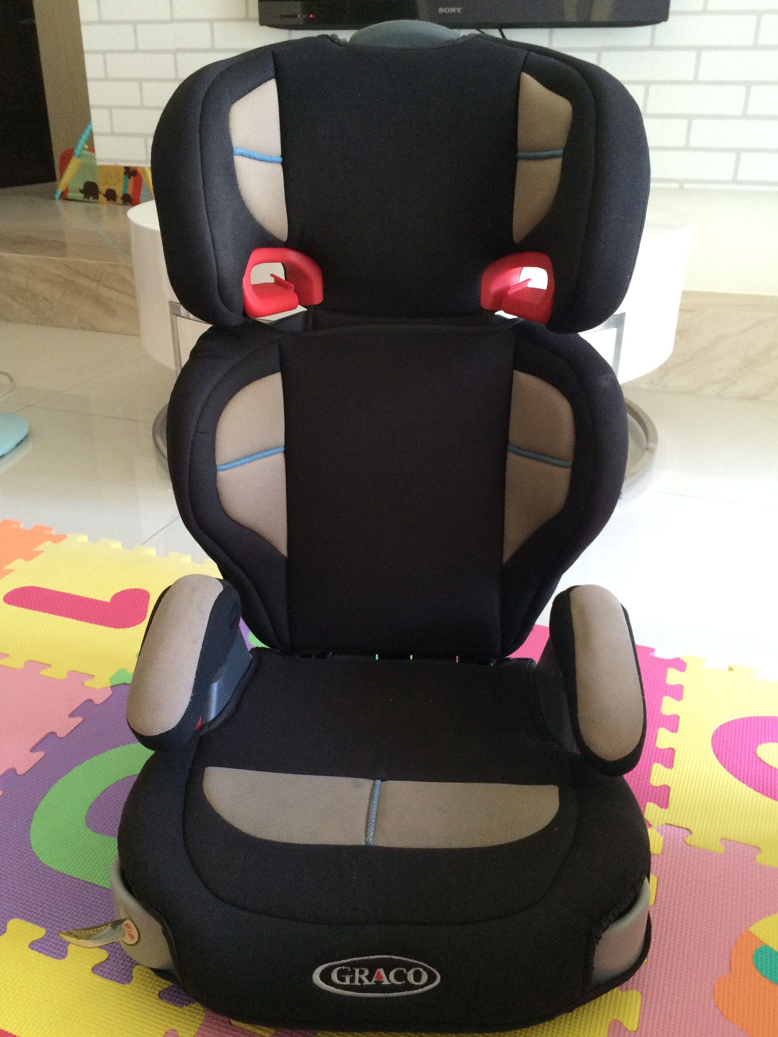 奇哥graco嬰幼兒成長型輔助汽車安全座椅