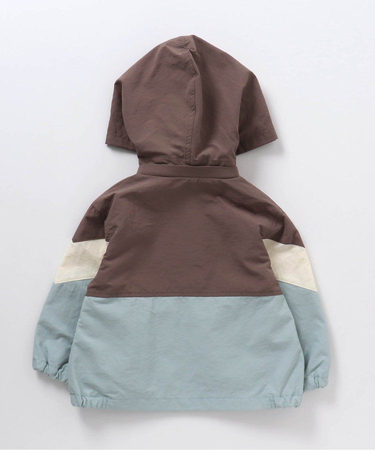 日本 apres les cours - FILA聯名 連帽可拆撞色風衣外套-摩卡x淺藍