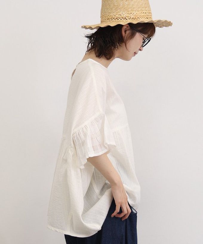 日本 Lupilien - 印度棉 緹花拼接感喇叭短袖上衣-黑