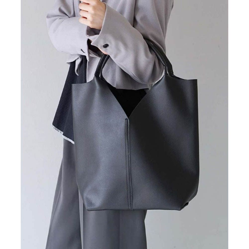 俐落V型整潔感大容量手提包-黑