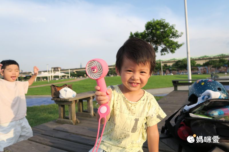 最適合孩子用的手持風扇！！Bone Collection 夏季小風扇特輯