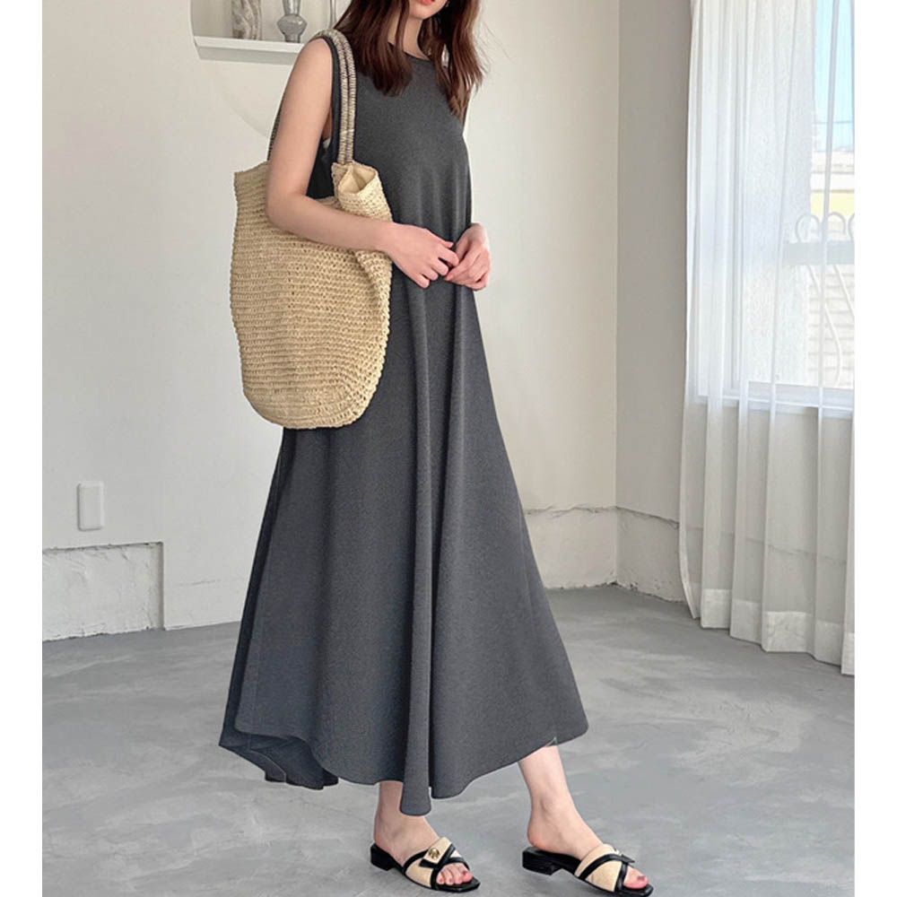 纖細紋理休閒感傘狀無袖洋裝-炭灰 (F)