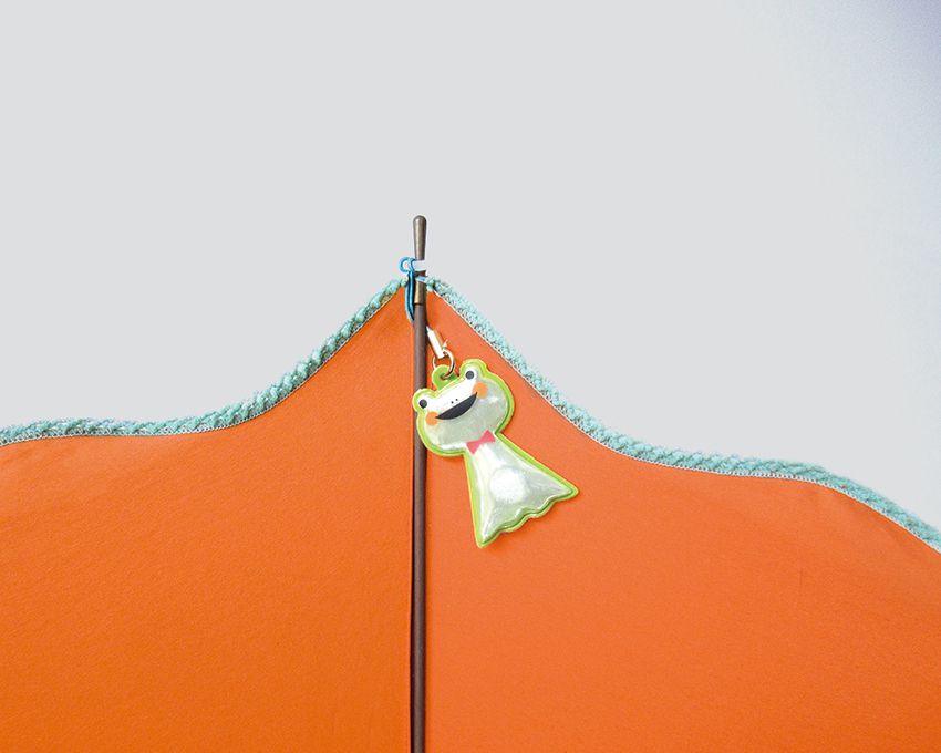 akachan honpo - 車用雨傘固定磁式吊飾-綠色