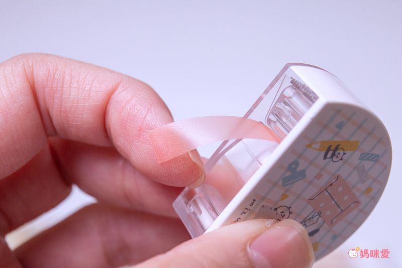 日本文具 Kanmido - 重複黏貼 螢光標記立可帶-聯名限定-散步 (灰)