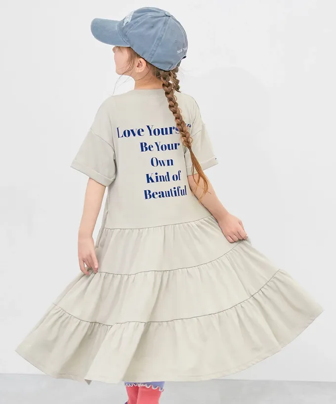 日本 devirock - 天竺棉舒適分層短袖洋裝-背後標語-墨黑