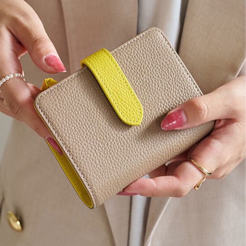 14口袋高收納力真皮對折式中夾-卡其x黃 (12x9.5cm)